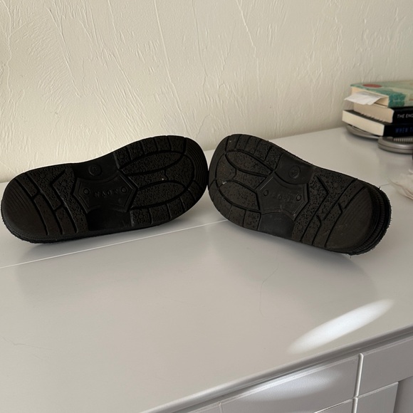 Naot Men’s Black Slip-On Shoes - Picture 3 of 7